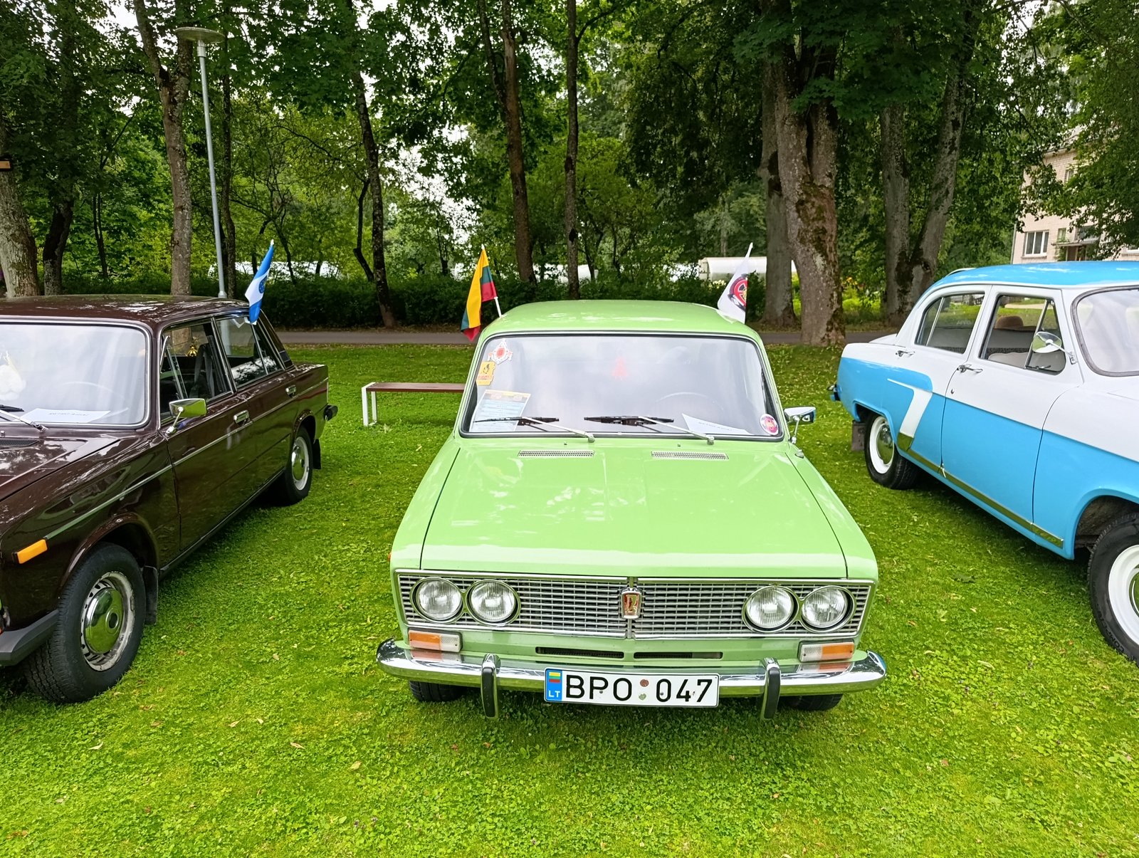 Lada 2103